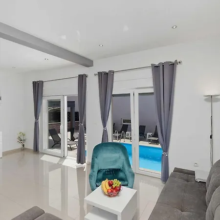 House Tatil Evi Vrh (Krk)