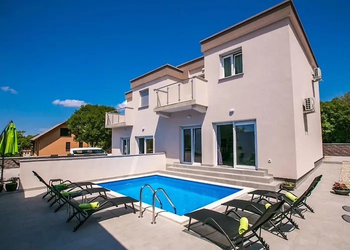 House Vrh (Krk)