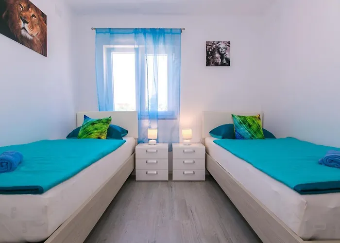 House Vrh (Krk)